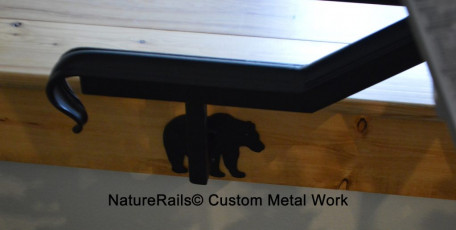 custom-handrail-with-bear-accent-by-naturerails