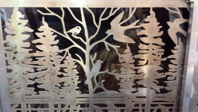 swallow-and-pines-railing